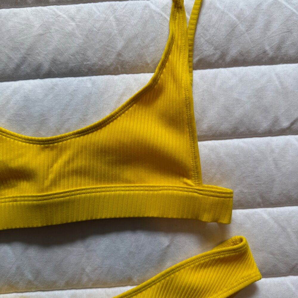Banana Yellow Minimale Animale Bikini - Picture 4 of 5